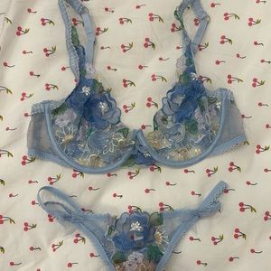 For love and lemons bra and underwear set
